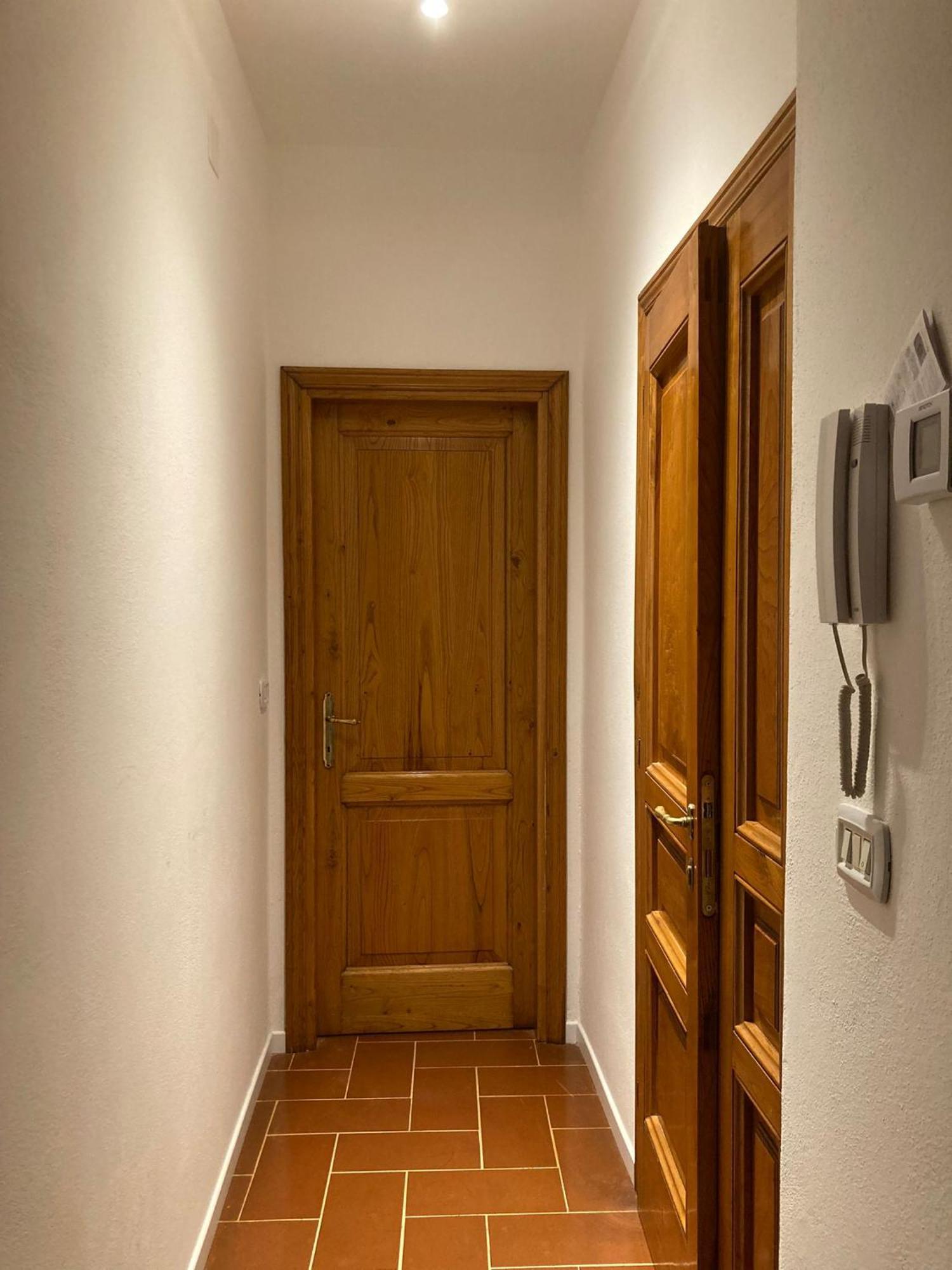 Poli Apartment *